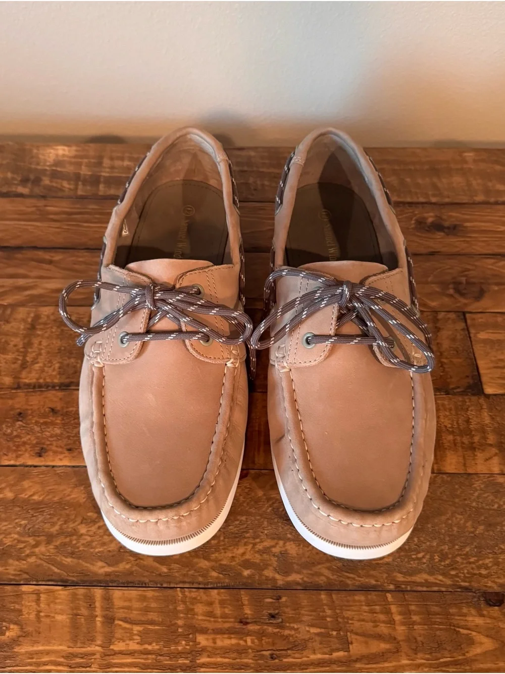 Samuel Windsor Tan Suede Men’s Boat Deck Shoes with Contrast Laces